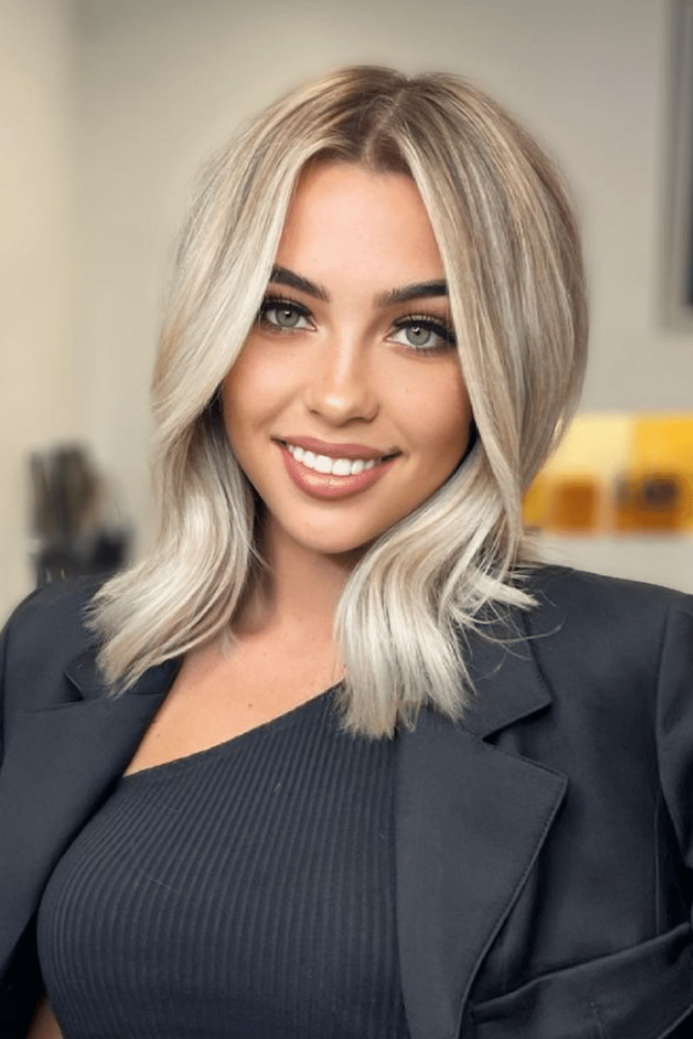 57 New Shoulder Length Hairstyles For Women To Try In 2023 Page 3 Of 14