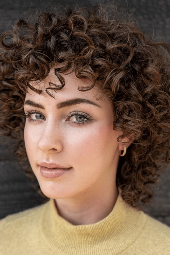 37+ Curly Hairstyles Ideas You'll Love in 2022 -