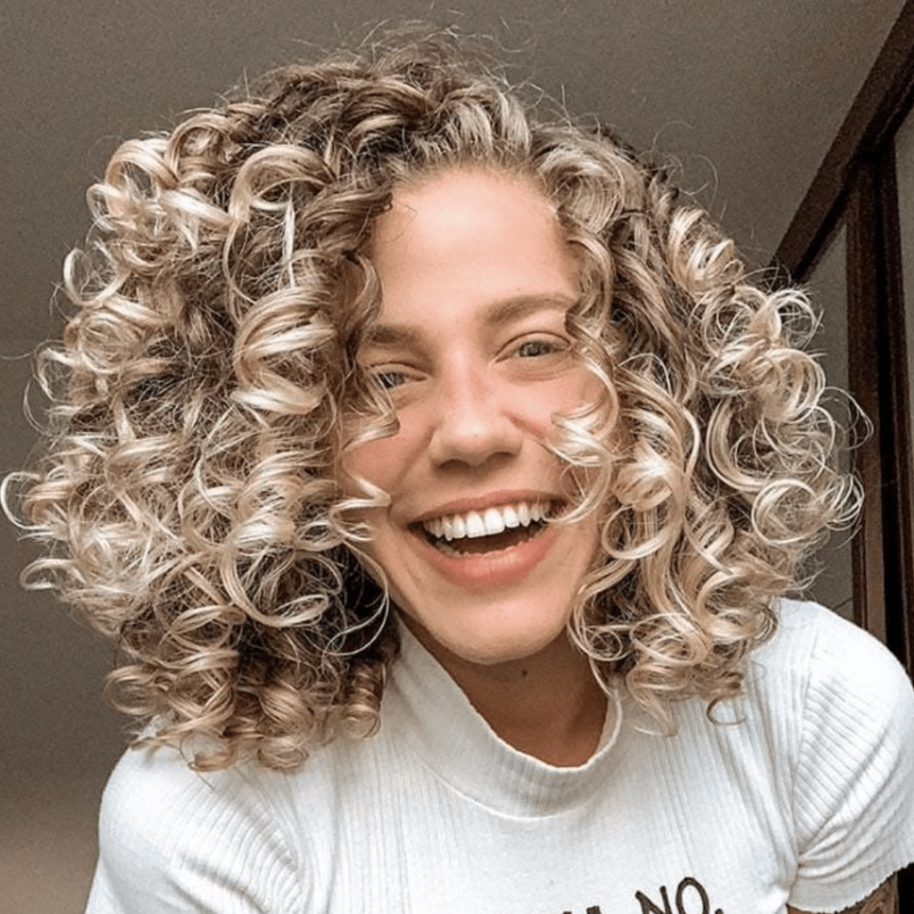 balayage curly hair color